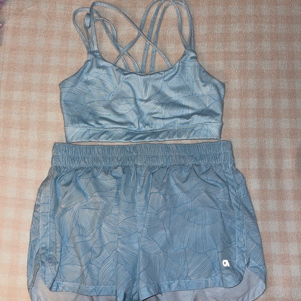 Gap Fit Shorts and Sports Bra Set